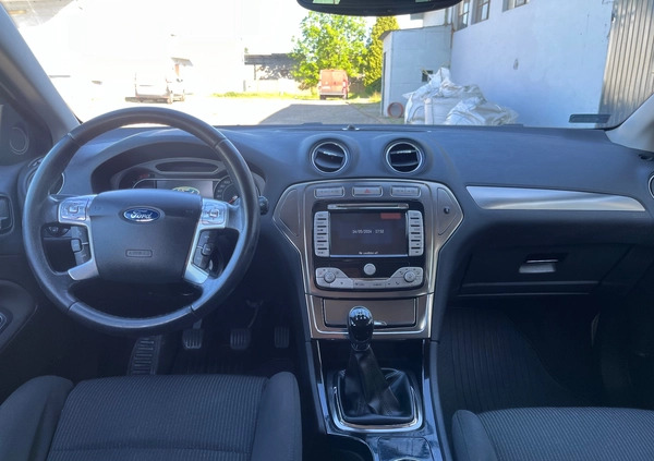 Ford Mondeo cena 15900 przebieg: 352000, rok produkcji 2008 z Tychy małe 106